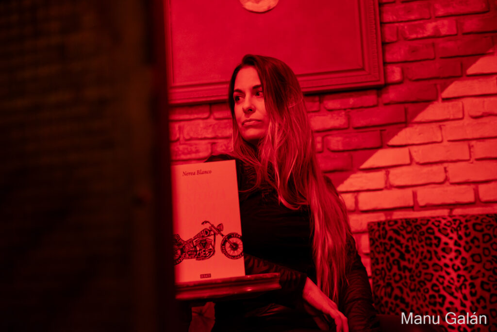 copyright @manugalan 16